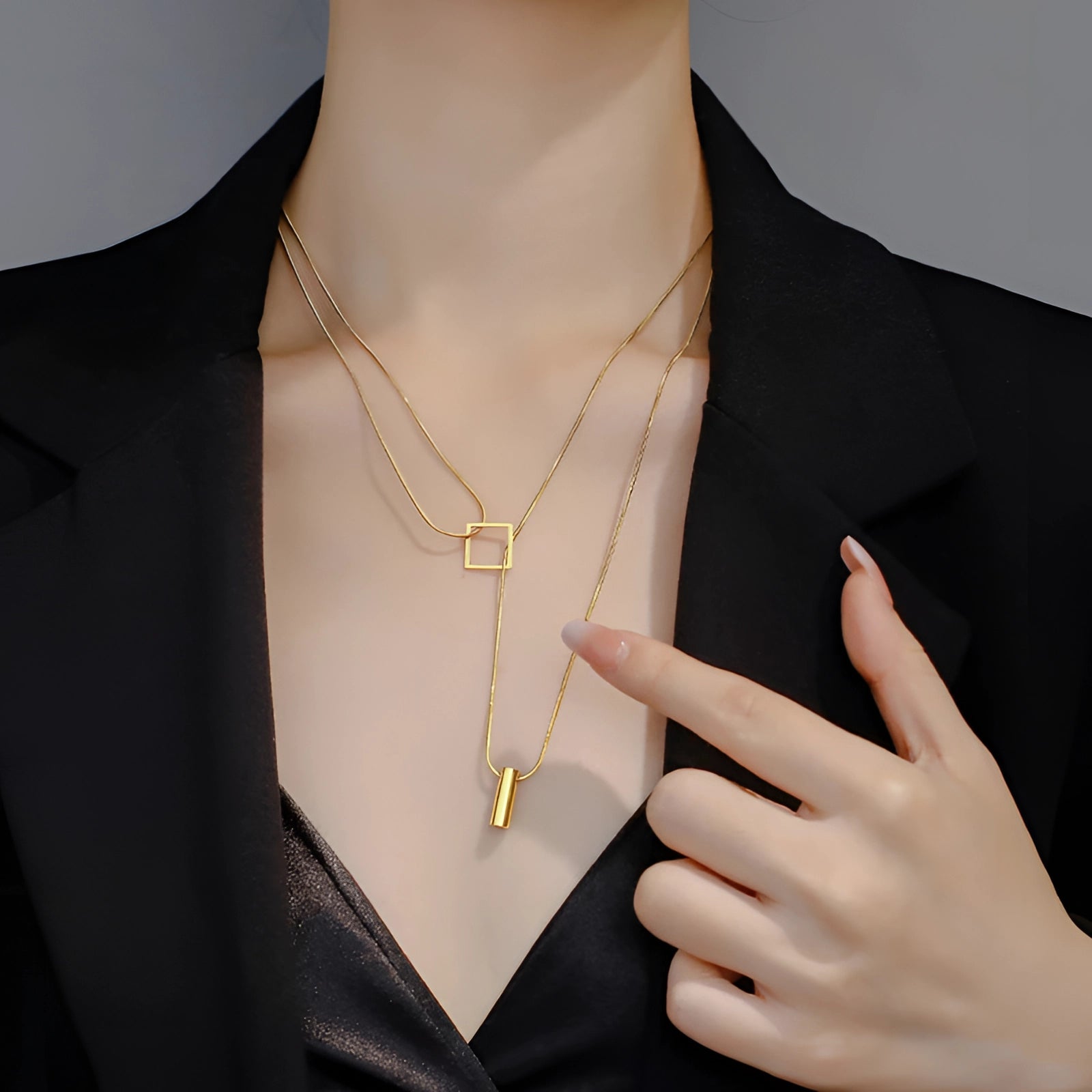 SeylaForm™ — Sculpted Shine, Everyday Elegance