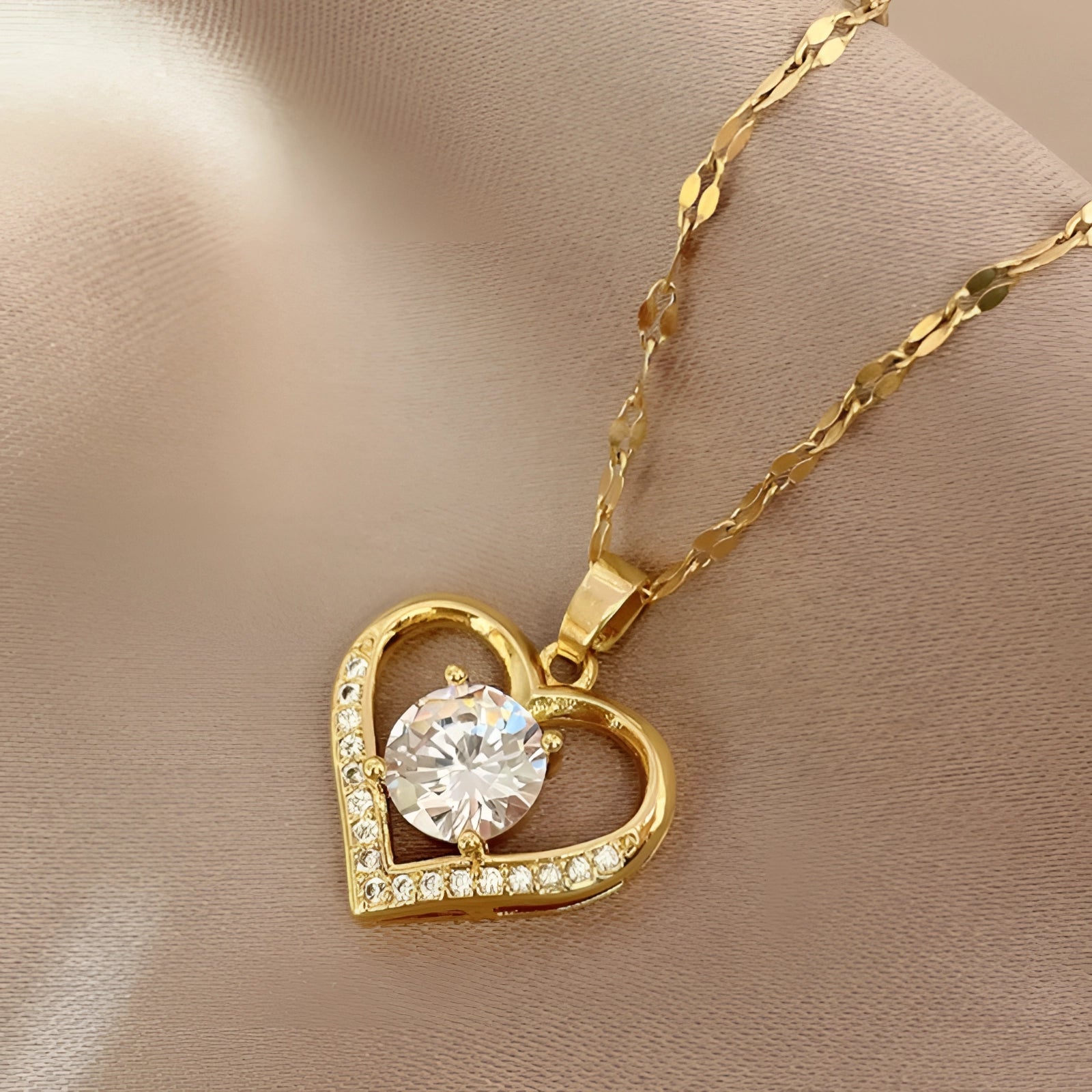 LioraGrace™ Heart Pendant — Radiant Sparkle Meets Timeless Love