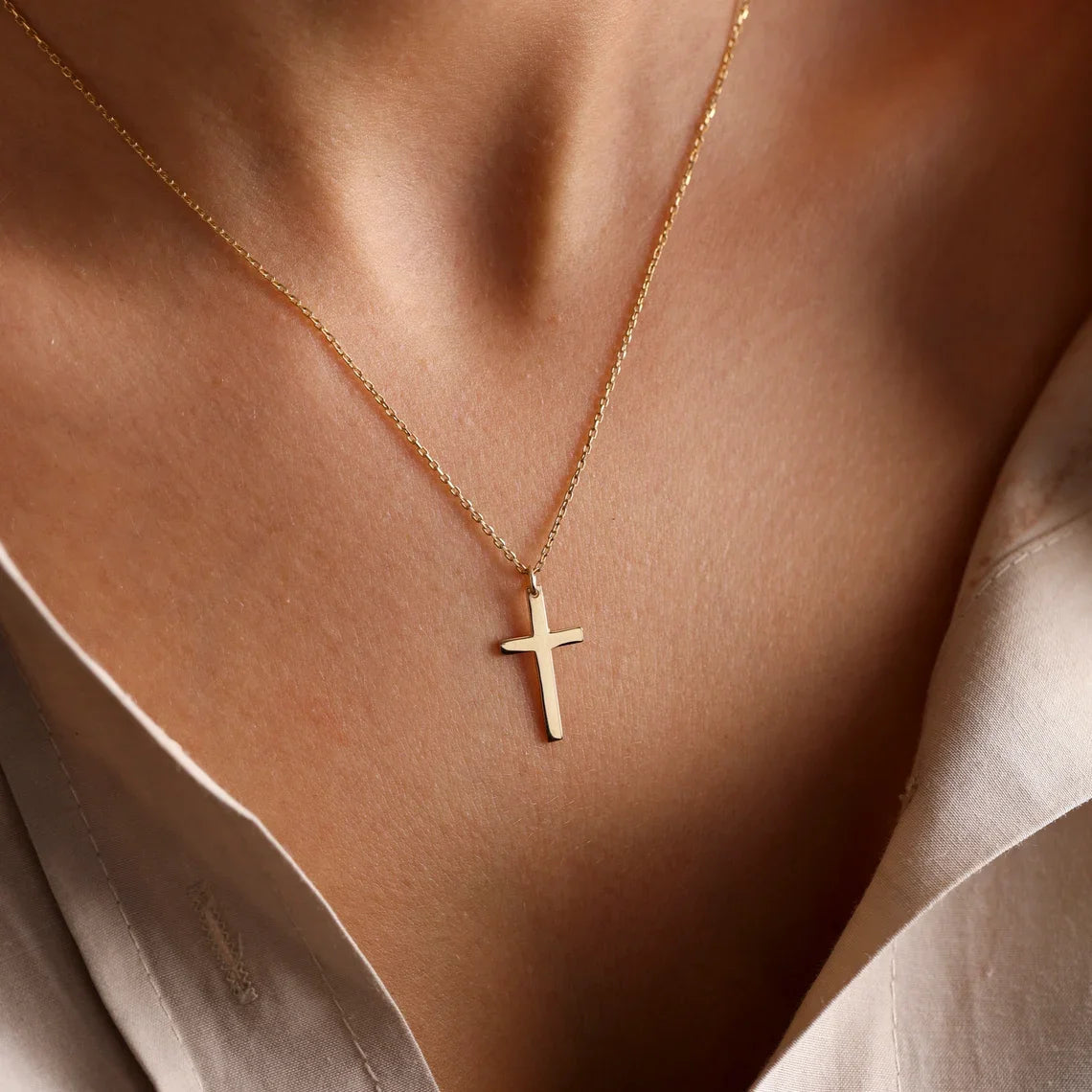 Sylverin™ Gold Cross Pendant — Light Elegance, Lasting Inspiration