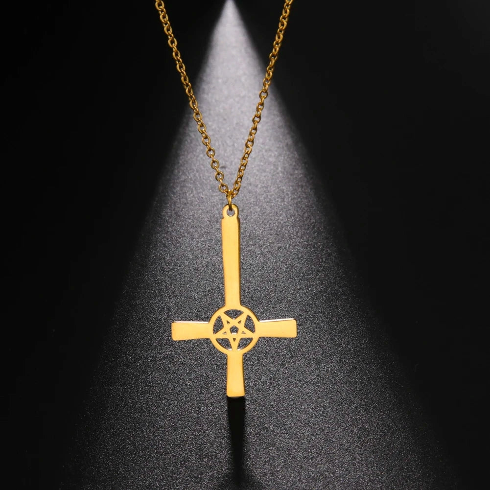 FerroVow™ Gear Cross Pendant — Industrial Edge Meets Spiritual Grace