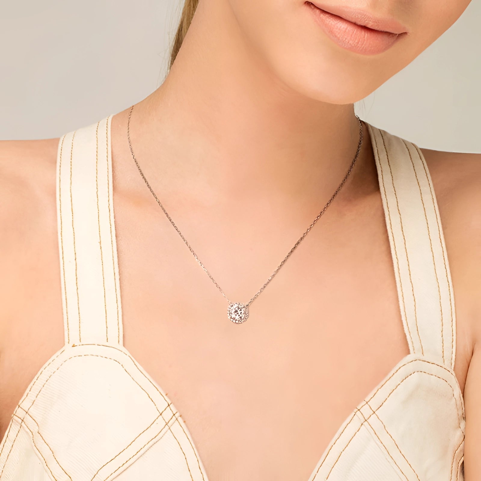 Avencea™ — Subtle Sparkle, Everyday Elegance