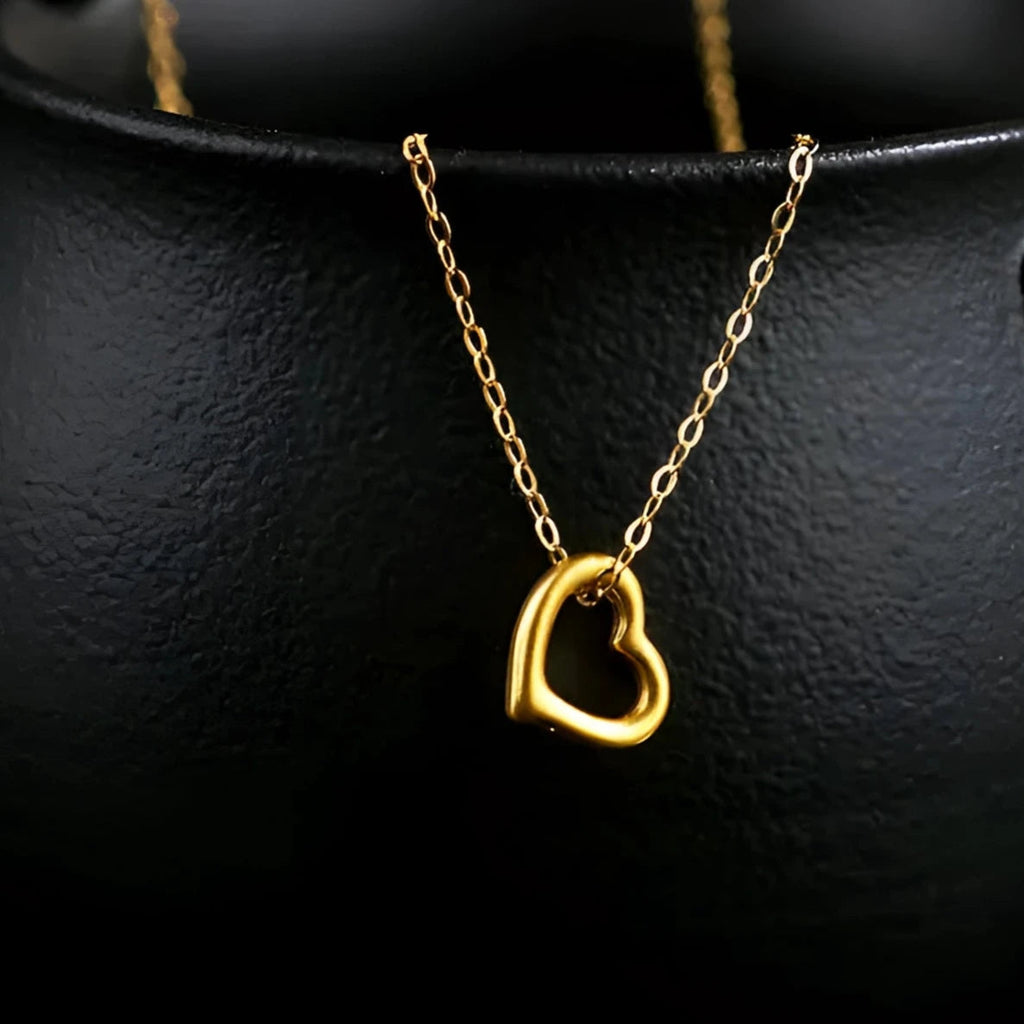 Aryelle Grace™ — Radiant Elegance in Every Detail