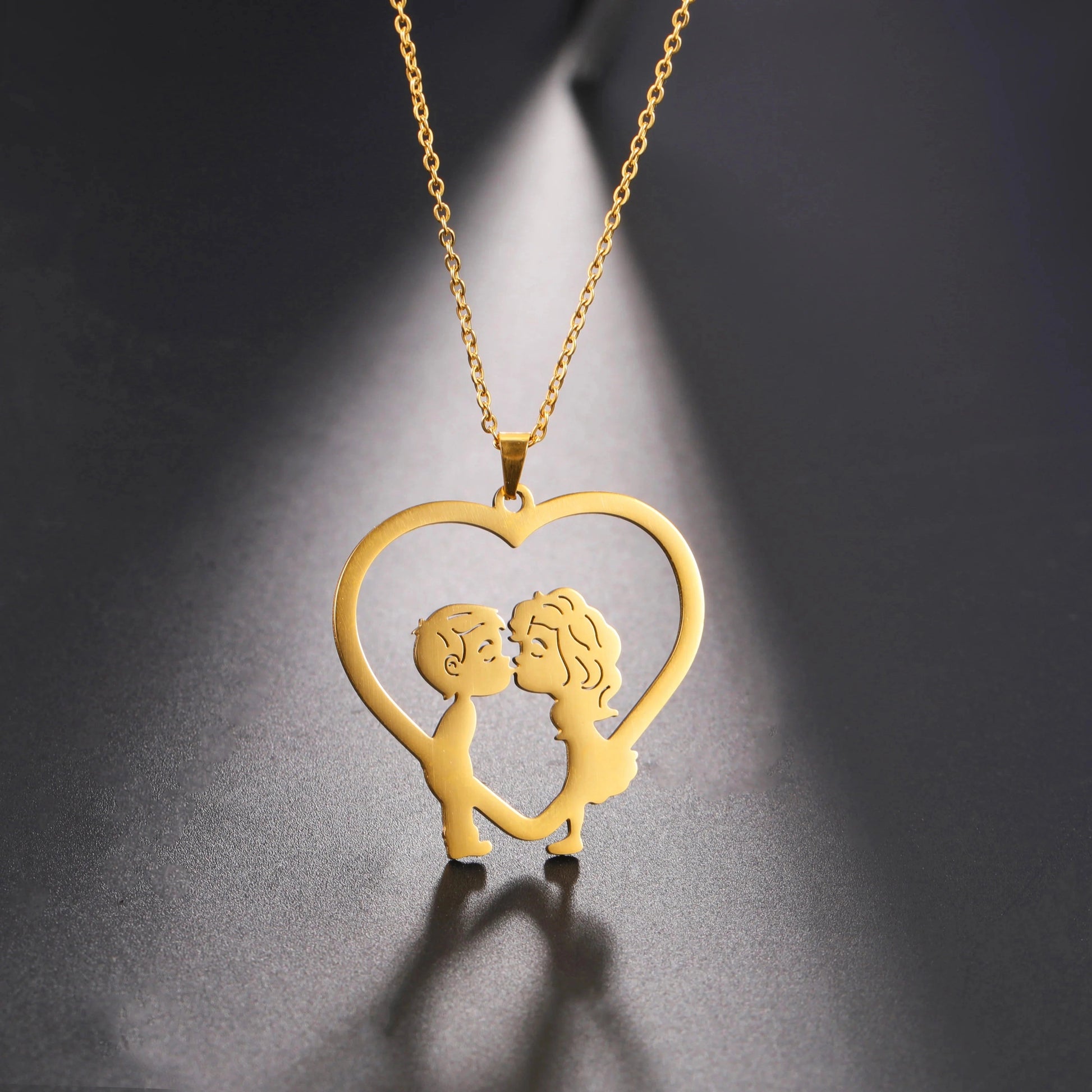 LioraBond™ Necklace — Intimate Heartfelt Elegance