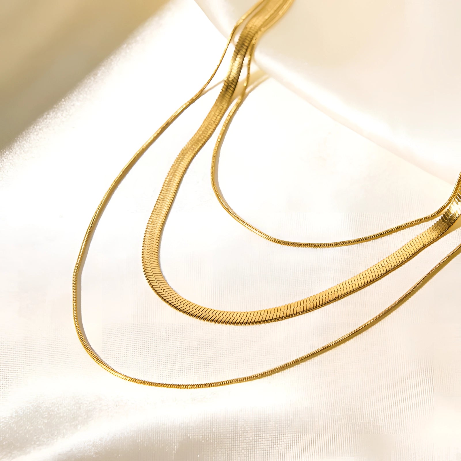 Avencea™ — Sleek Glow, Effortless Elegance