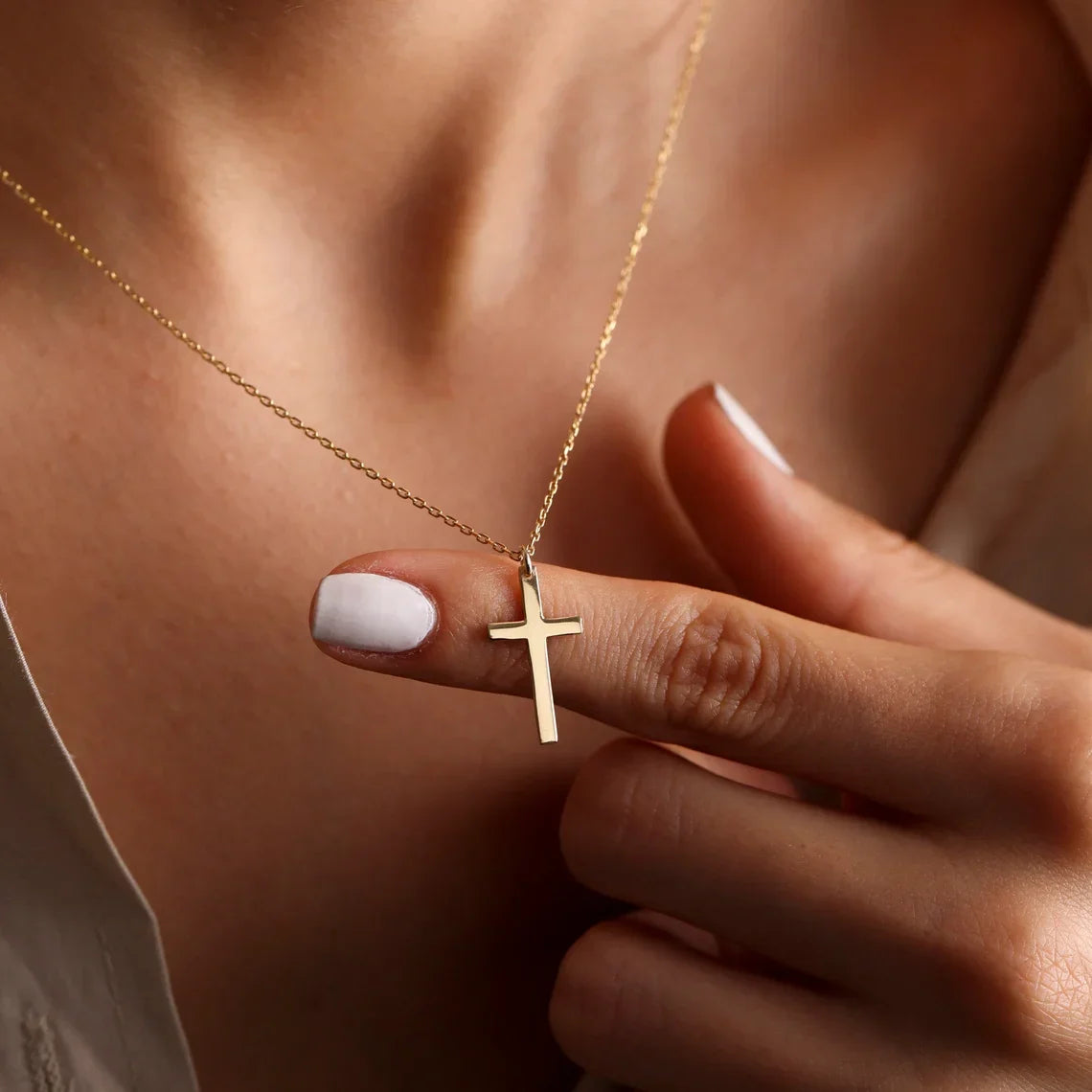 Sylverin™ Gold Cross Pendant — Light Elegance, Lasting Inspiration
