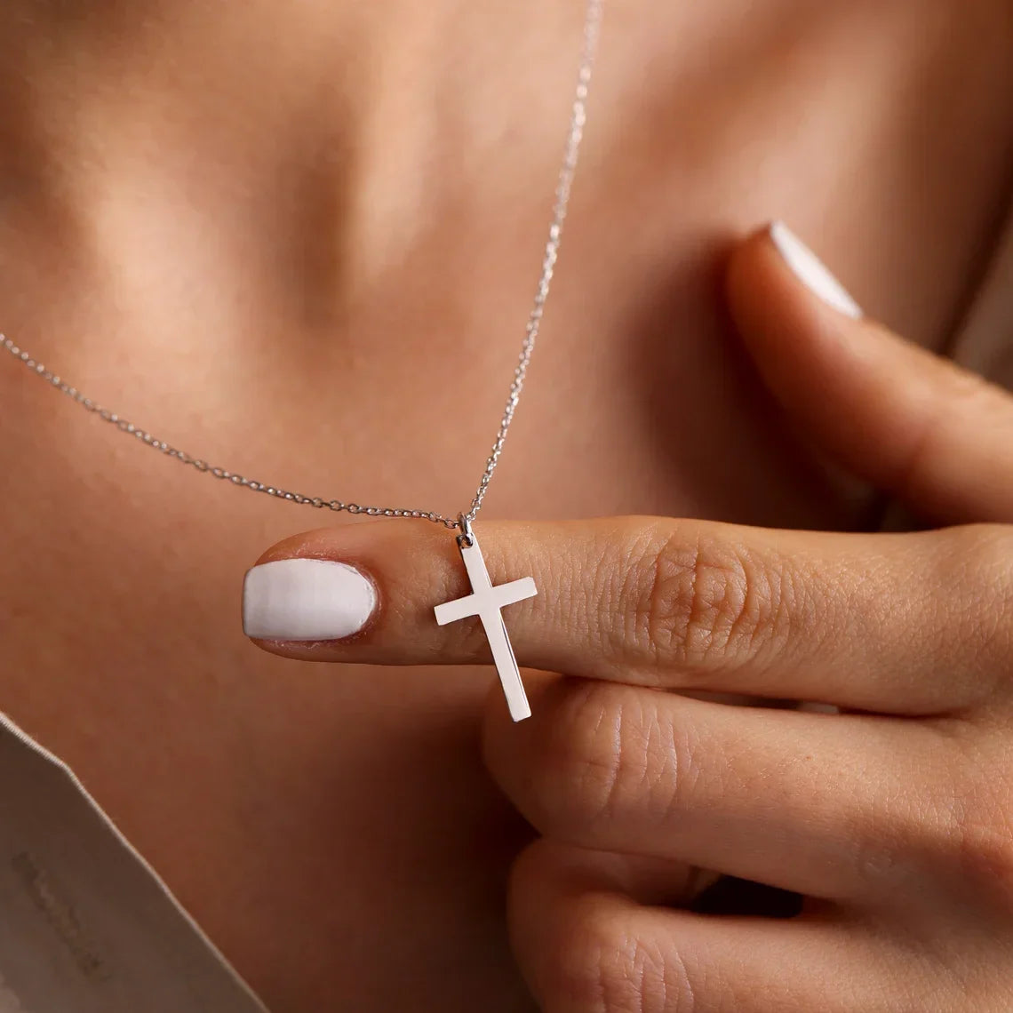 Sylverin™ Gold Cross Pendant — Light Elegance, Lasting Inspiration