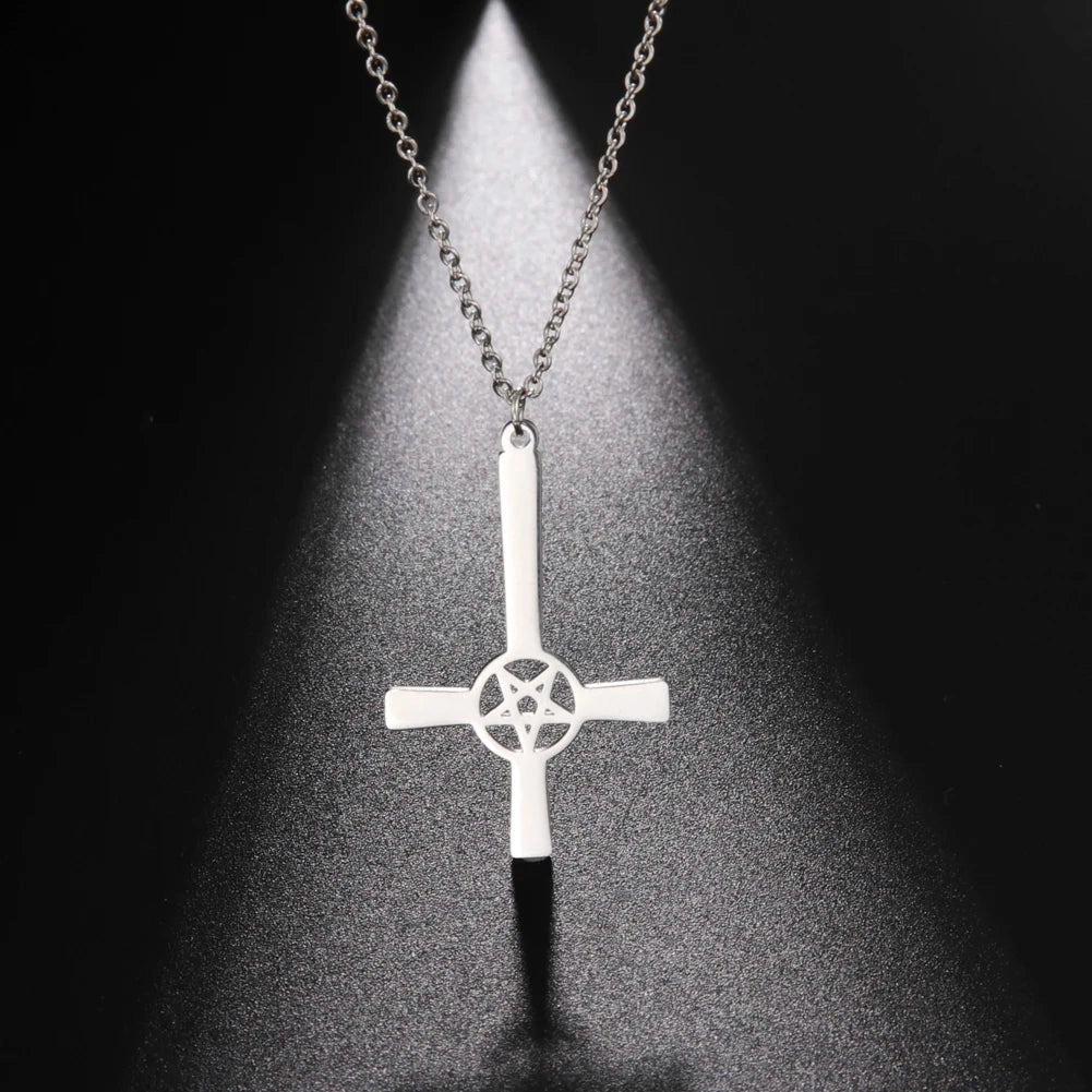 FerroVow™ Gear Cross Pendant — Industrial Edge Meets Spiritual Grace